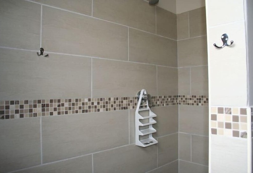 هتل Lagoon Chalets