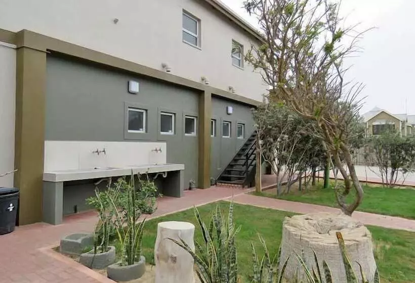 هتل Lagoon Chalets