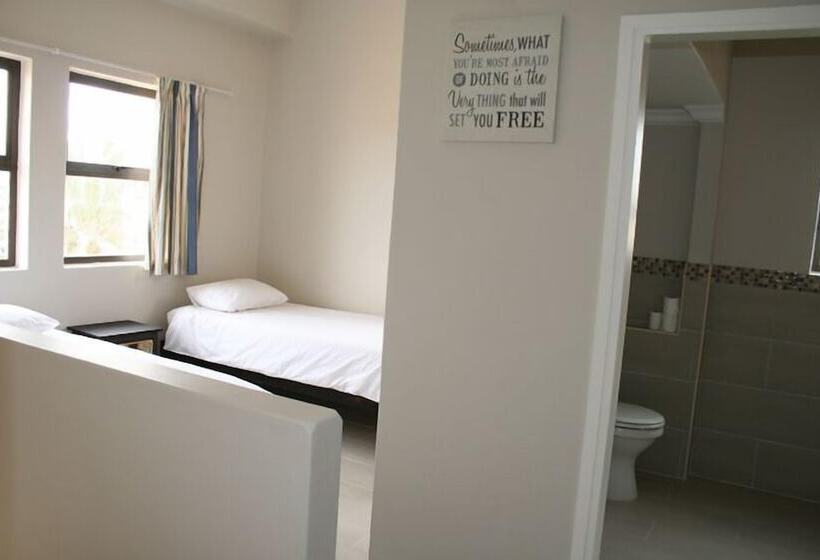 هتل Lagoon Chalets