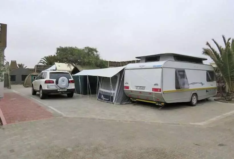 هتل Lagoon Chalets