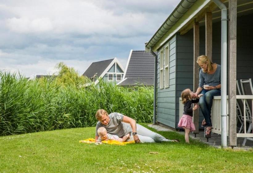 Отель Landal Waterparc Veluwemeer