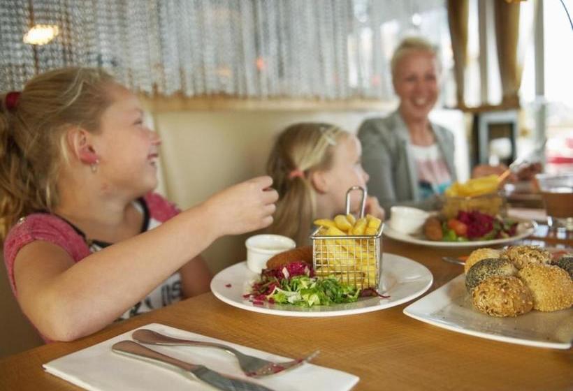 Отель Landal Waterparc Veluwemeer