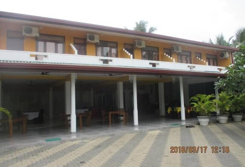 فندق Larns Villa