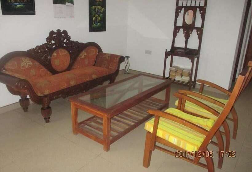 فندق Larns Villa