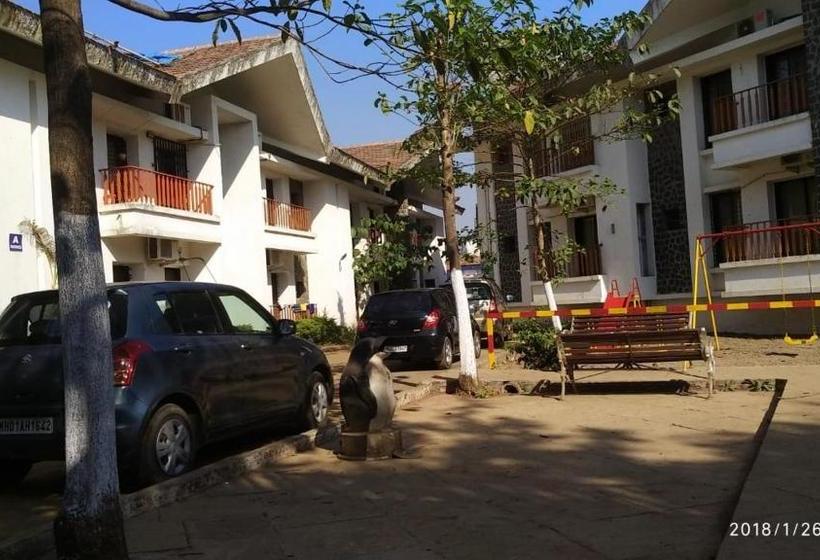 Hotelli Lonavala Holiday Homes