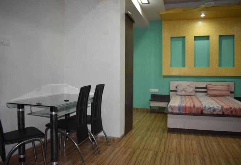 Hotelli Lonavala Holiday Homes