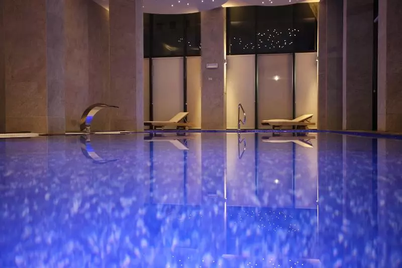 هتل Malak Apartments