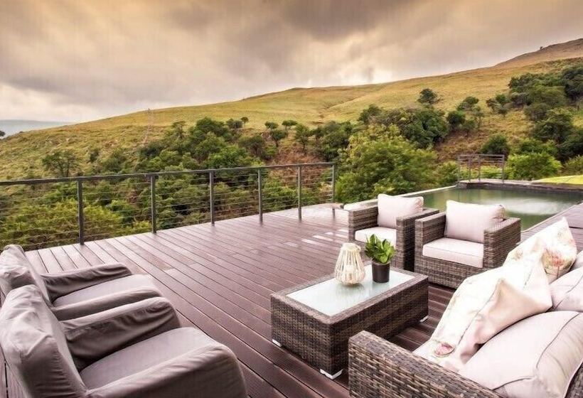 فندق Mount High Luxury Country Lodge