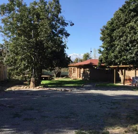 Retkeilymaja Cabañas Terra Pocuro