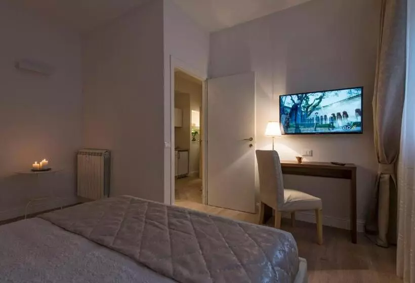 تختخواب و صبحانه Aruna Suites