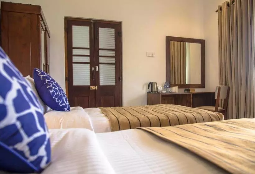 تختخواب و صبحانه Bungalow On 53 Beruwela