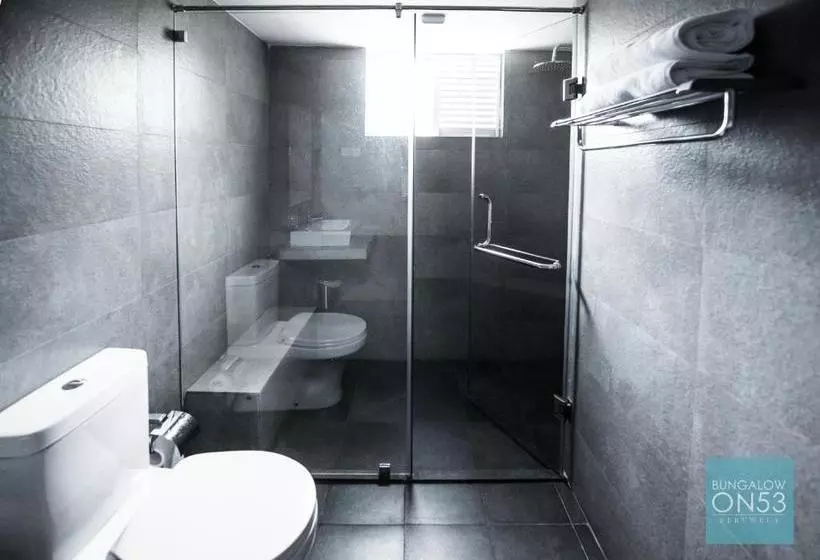 تختخواب و صبحانه Bungalow On 53 Beruwela