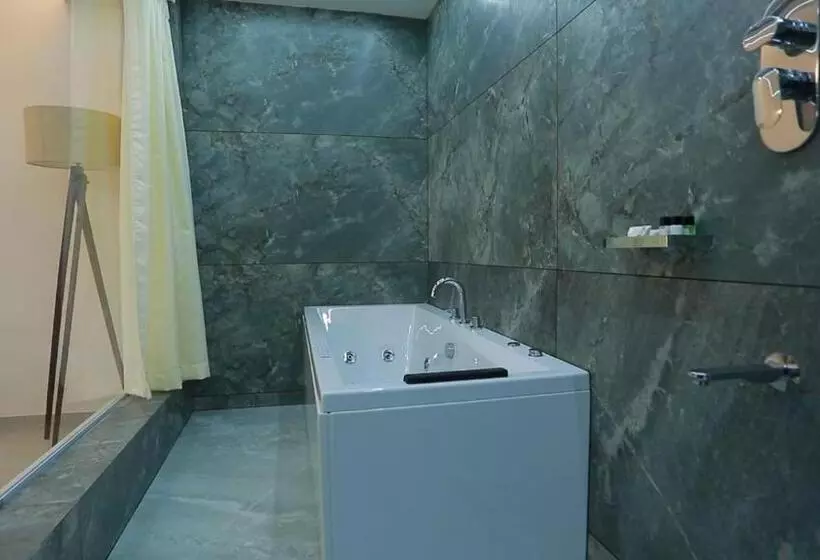 Hotelli Alleppey Haven Beach Villa