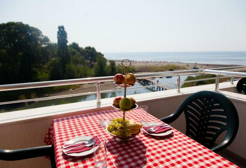 پانسیون Apartments Art