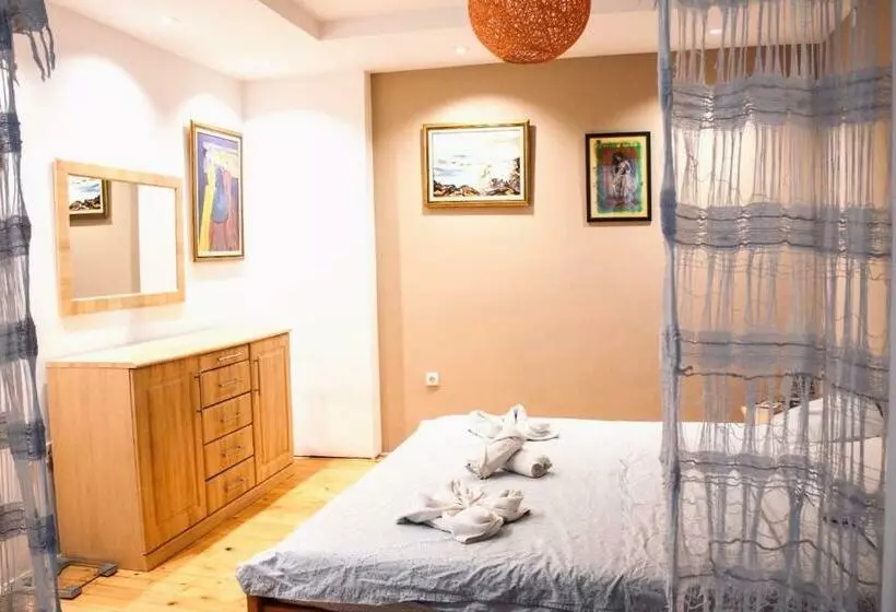 پانسیون Apartments Art