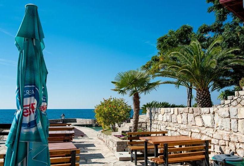 پانسیون Apartments Lux Lukic