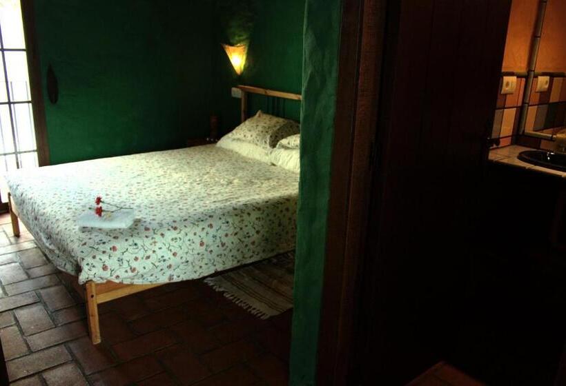 ペンション Jade