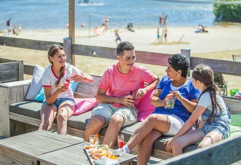 渡假胜地 Landal Domein De Schatberg