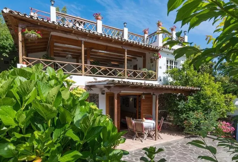 Casa Tradicional En Valleseco