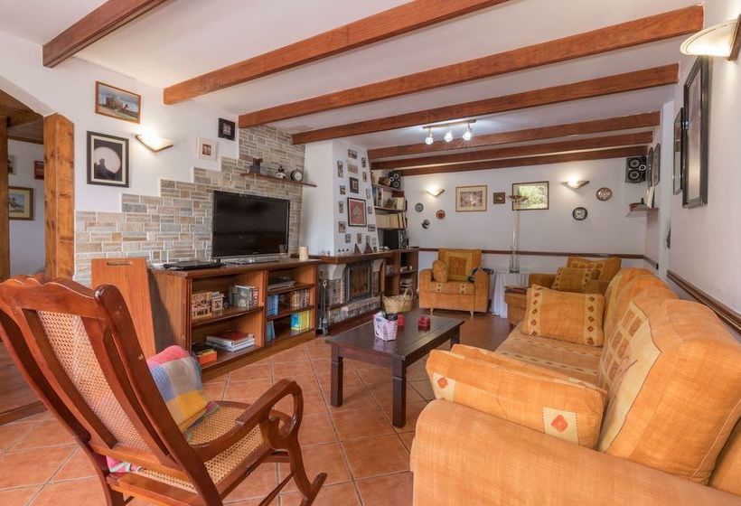 Casa Tradicional En Valleseco