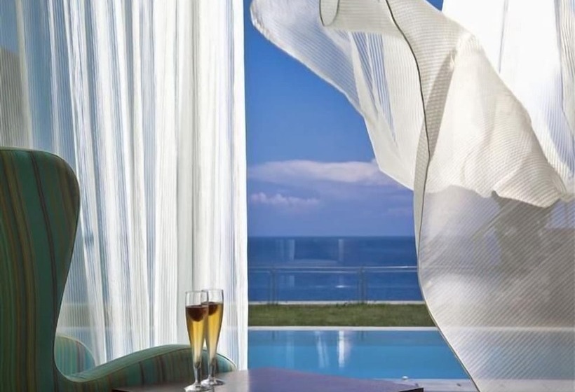 Louis Apostolata Island Resort