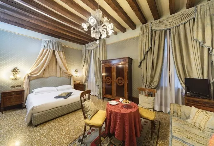 هتل Al Ponte Dei Sospiri