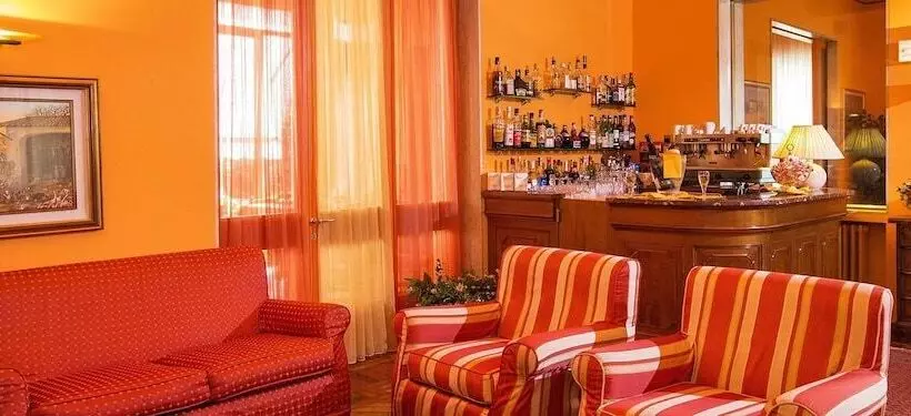 ホテル Albergo Nazionale