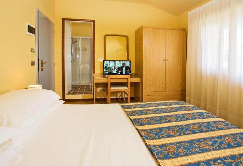 Otel Albergo Nazionale