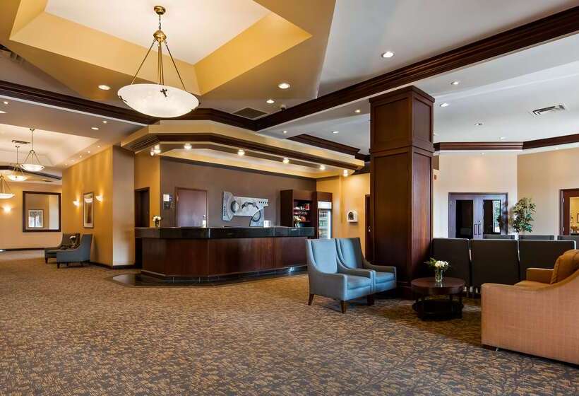 هتل Best Western Plus Winnipeg Airport