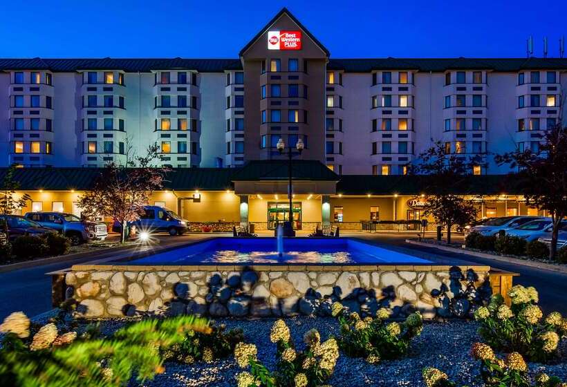 هتل Best Western Plus Winnipeg Airport