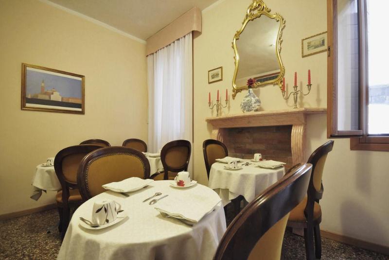 Hotel Ca' Leon D'Oro