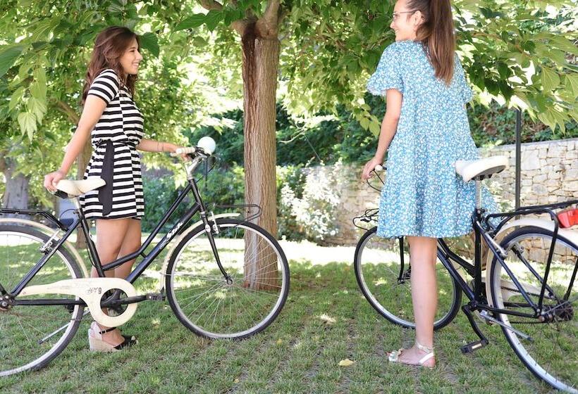 Hotel Castel Miramonti