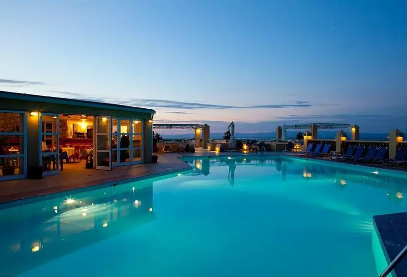 酒店 Daphne Holiday Club