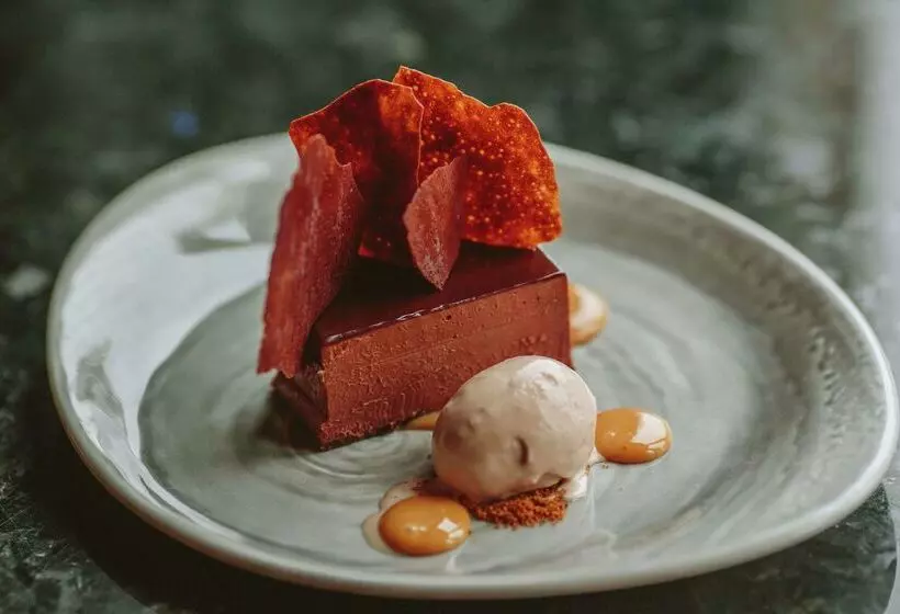 בית מלון כפרי Doubletree By Hilton Dunblane Hydro