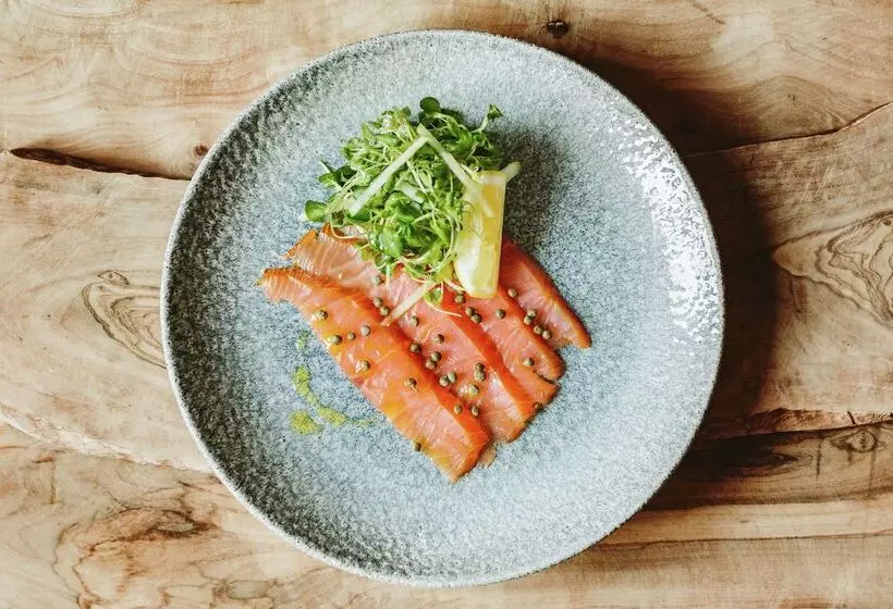 בית מלון כפרי Doubletree By Hilton Dunblane Hydro