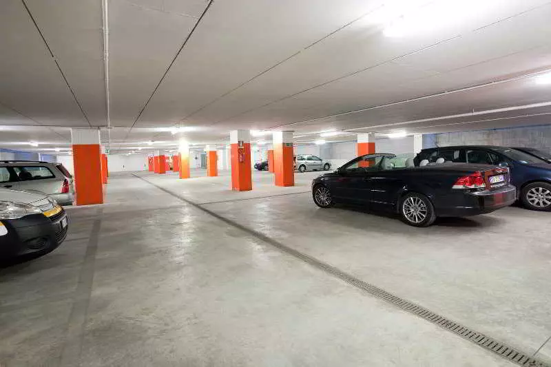 Отель Executive