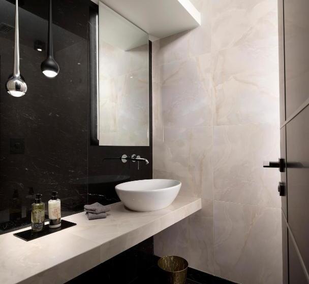 فندق Holiday Suites