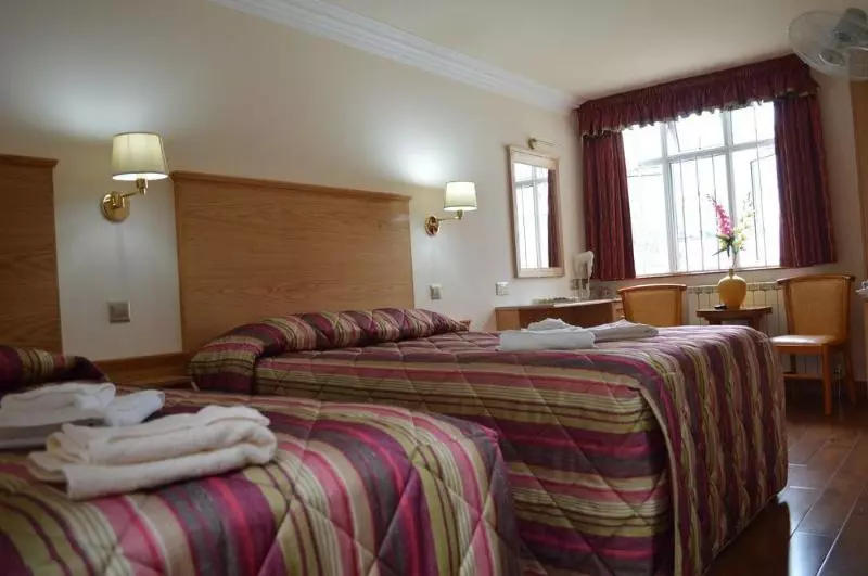 Hotelli Leigham Court