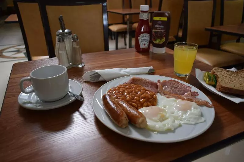 Hotelli Leigham Court