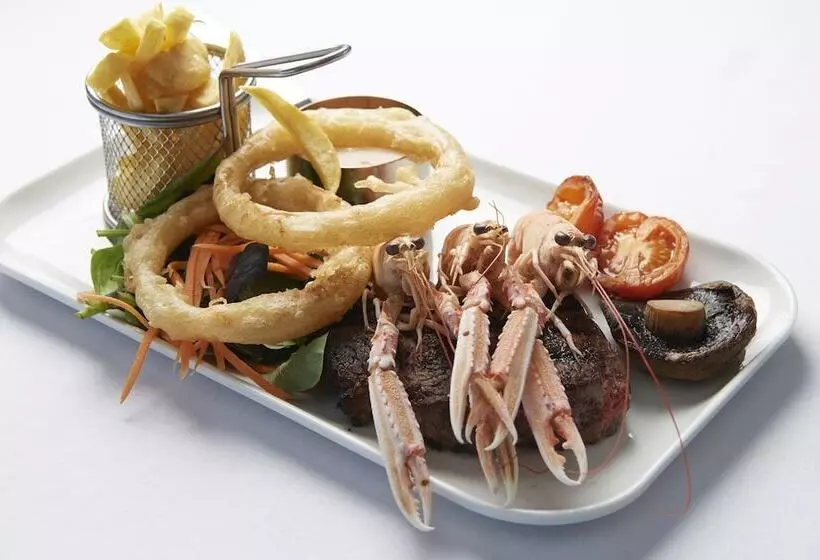 酒店 Loch Ness Clansman