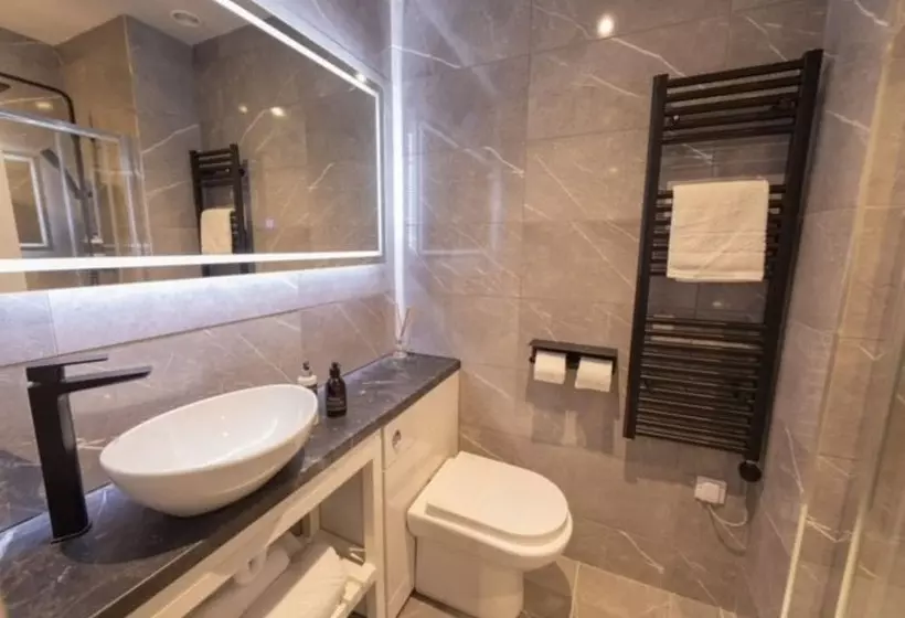 酒店 Loch Ness Clansman