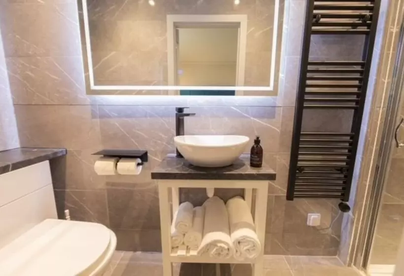 酒店 Loch Ness Clansman