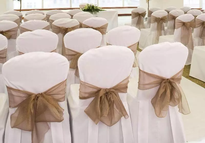 Mercure Cardiff Holland House Hotel & Spa