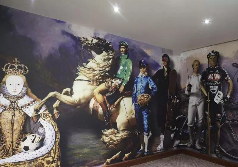 Mercure Cardiff Holland House Hotel & Spa