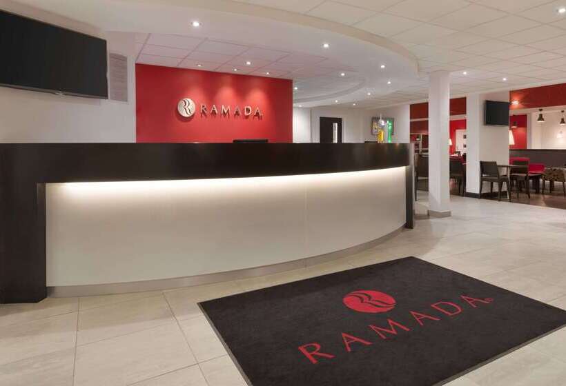 Отель Ramada Wakefield
