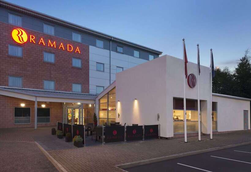 Отель Ramada Wakefield
