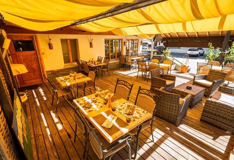 هتل Restaurant Les Lilas