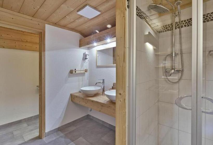 هتل Restaurant Les Lilas