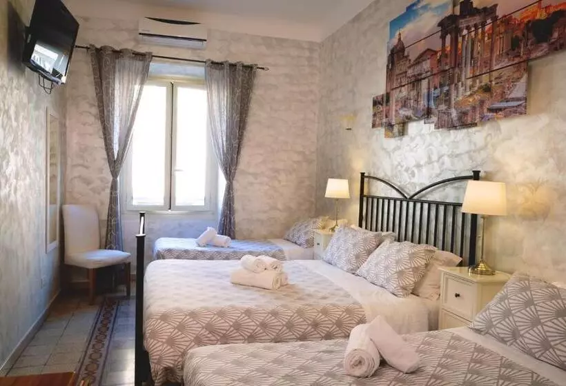 ホテル Rossana House