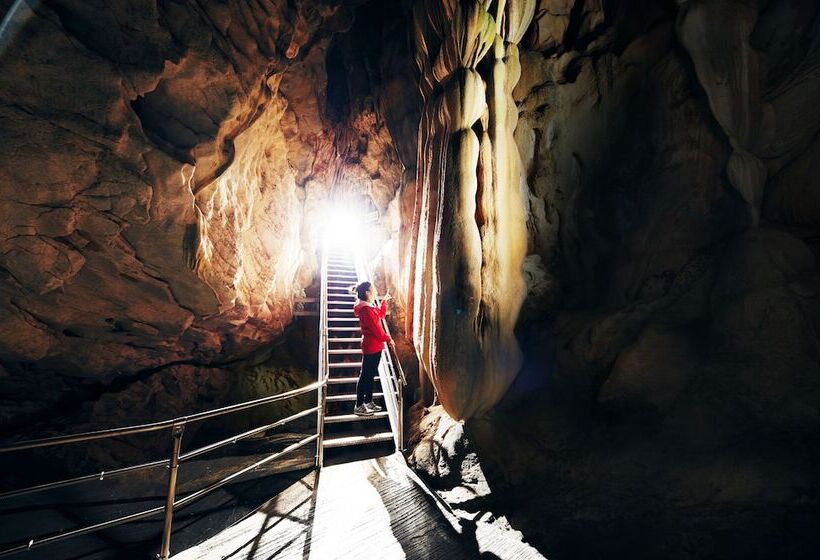 호텔 Mercure Kochi Tosa Resort & Spa